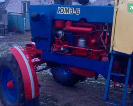 ЮМЗ 6, объемом двигателя 4.94 л и пробегом 0 тыс. км за 3200 $, фото 2 на Automoto.ua