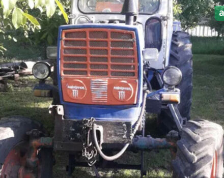ЮМЗ 6 1981 у Кельменцах на Automoto.ua ЮМЗ 6, об'ємом двигуна 4.94 л та пробігом 0 тис. км за 3700 $, фото 1 на Automoto.ua