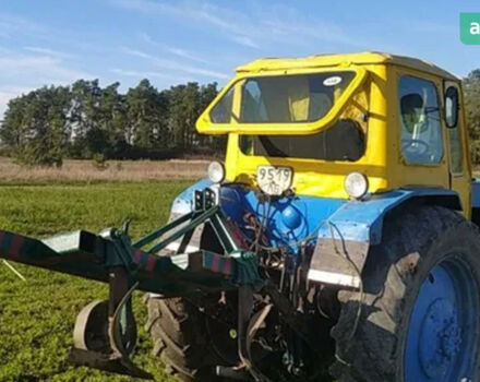 ЮМЗ 6, об'ємом двигуна 4.94 л та пробігом 0 тис. км за 2850 $, фото 5 на Automoto.ua