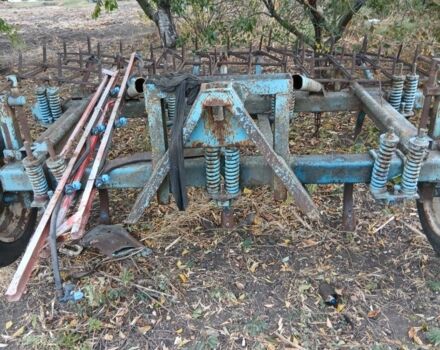 Синій ЮМЗ 6, об'ємом двигуна 0 л та пробігом 10 тис. км за 2012 $, фото 4 на Automoto.ua