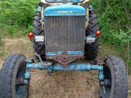 ЮМЗ 6 1996 у Савране на Automoto.ua Синій ЮМЗ 6, об'ємом двигуна 0 л та пробігом 10 тис. км за 2600 $, фото 1 на Automoto.ua