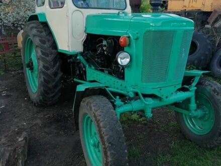 ЮМЗ 6 1977 в Кременчуге на Automoto.ua Зеленый ЮМЗ 6, объемом двигателя 0 л и пробегом 10 тыс. км за 3300 $, фото 1 на Automoto.ua