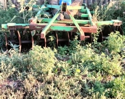 ЮМЗ Інша 1976 у Золотоноше на Automoto.ua ЮМЗ Інша, об'ємом двигуна 4.3 л та пробігом 2 тис. км за 3353 $, фото 3 на Automoto.ua