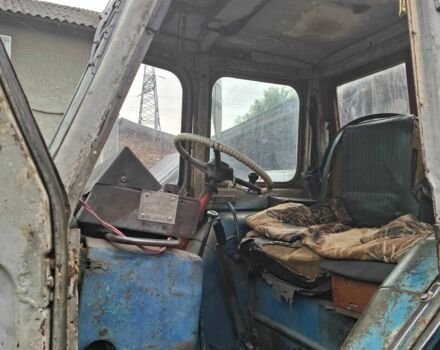 ЮМЗ Другая, объемом двигателя 5 л и пробегом 1000 тыс. км за 3700 $, фото 8 на Automoto.ua