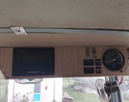 ЮМЗ Другая 1993 в Бобринце на Automoto.ua ЮМЗ Другая, объемом двигателя 6.3 л и пробегом 2 тыс. км за 6067 $, фото 11 на Automoto.ua