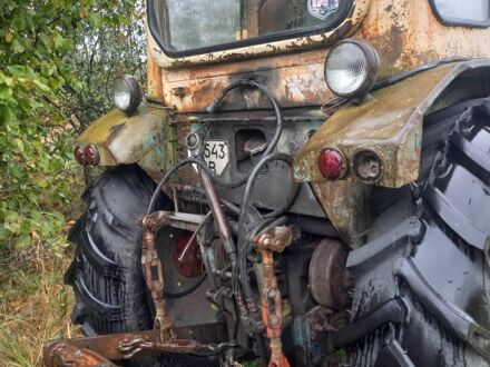 ЮМЗ Інша 1983 у Новгород-Северском на Automoto.ua ЮМЗ Інша, об'ємом двигуна 4.2 л та пробігом 0 тис. км за 4200 $, фото 1 на Automoto.ua