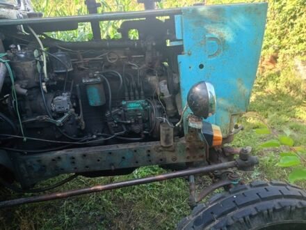 ЮМЗ Другая 1991 в Гайсине на Automoto.ua ЮМЗ Другая, объемом двигателя 3 л и пробегом 100 тыс. км за 3000 $, фото 1 на Automoto.ua