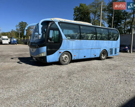 Синий Ютонг 6831, объемом двигателя 5.88 л и пробегом 464 тыс. км за 5899 $, фото 4 на Automoto.ua