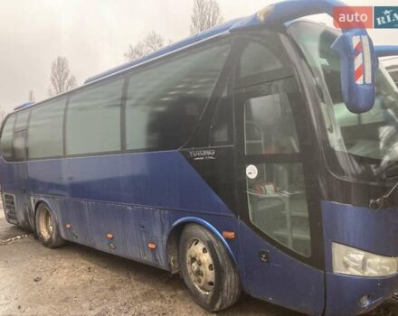 Синий Ютонг ЗК, объемом двигателя 5.88 л и пробегом 426 тыс. км за 10350 $, фото 2 на Automoto.ua