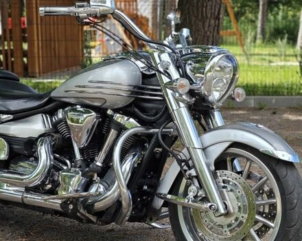 Ямаха 3302 2005 в Кременчуге на Automoto.ua Серый Ямаха 3302, объемом двигателя 1.9 л и пробегом 0 тыс. км за 9000 $, фото 6 на Automoto.ua