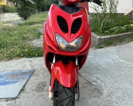 Ямаха Aerox 2001 у Дніпро (Дніпропетровську) на Automoto.ua Червоний Ямаха Aerox, об'ємом двигуна 0.05 л та пробігом 1 тис. км за 4000 $, фото 27 на Automoto.ua