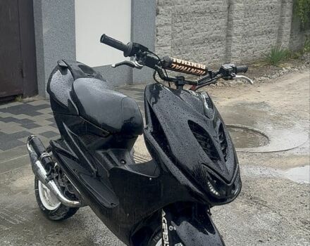 Ямаха Аэрокс 1999 в Кривом Роге на Automoto.ua Ямаха Аэрокс, объемом двигателя 70 л и пробегом 0 тыс. км за 1799 $, фото 9 на Automoto.ua