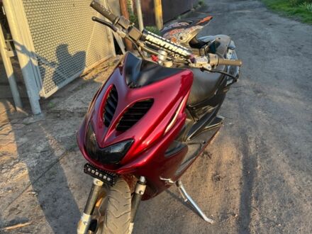 Ямаха Aerox 2008 у Славянске на Automoto.ua Ямаха Aerox, об'ємом двигуна 70 л та пробігом 0 тис. км за 850 $, фото 1 на Automoto.ua