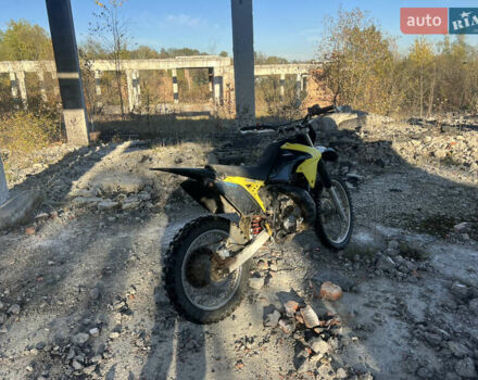 Желтый Ямаха ДТ, объемом двигателя 9 л и пробегом 1 тыс. км за 1200 $, фото 1 на Automoto.ua