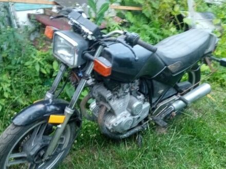 Ямаха Другая 1983 в Каневе на Automoto.ua Ямаха Другая, объемом двигателя 0.4 л и пробегом 0 тыс. км за 933 $, фото 1 на Automoto.ua