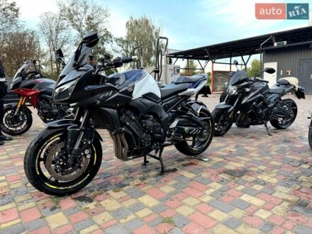 Белый Ямаха ФЗ, объемом двигателя 1 л и пробегом 18 тыс. км за 7900 $, фото 1 на Automoto.ua