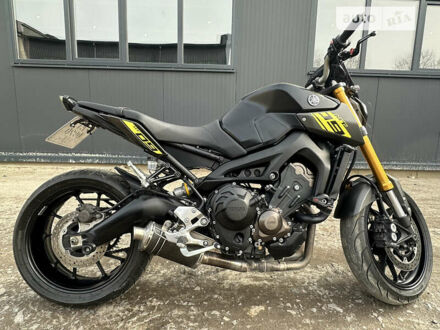 Чорний Ямаха FZ, об'ємом двигуна 0.85 л та пробігом 9 тис. км за 7899 $, фото 1 на Automoto.ua