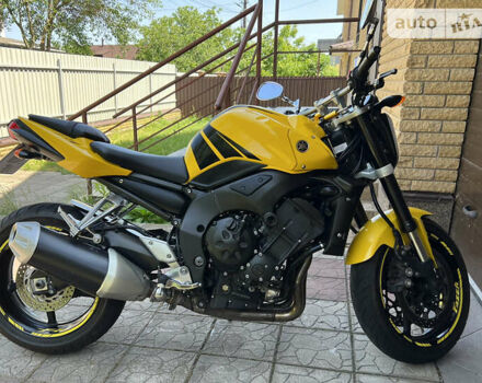 Жовтий Ямаха FZ, об'ємом двигуна 1 л та пробігом 30 тис. км за 7000 $, фото 1 на Automoto.ua