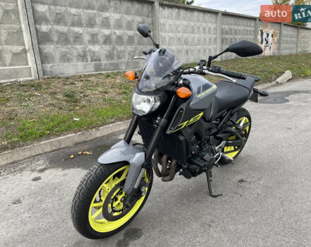 Сірий Ямаха FZ, об'ємом двигуна 0.85 л та пробігом 42 тис. км за 8500 $, фото 7 на Automoto.ua