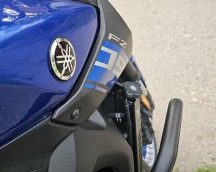 Синій Ямаха FZ, об'ємом двигуна 0.85 л та пробігом 37 тис. км за 7499 $, фото 3 на Automoto.ua