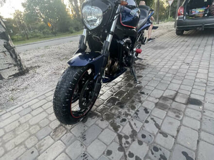 Ямаха ФЗ 2008 в Виннице на Automoto.ua Синий Ямаха ФЗ, объемом двигателя 0.6 л и пробегом 27 тыс. км за 5700 $, фото 1 на Automoto.ua
