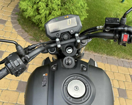 Чорний Ямаха ФЗКС, об'ємом двигуна 0 л та пробігом 8 тис. км за 2500 $, фото 2 на Automoto.ua