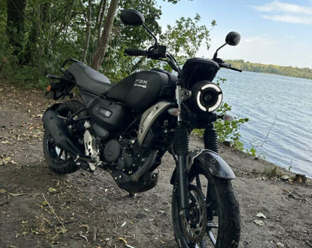 Чорний Ямаха ФЗКС, об'ємом двигуна 0 л та пробігом 8 тис. км за 2500 $, фото 3 на Automoto.ua
