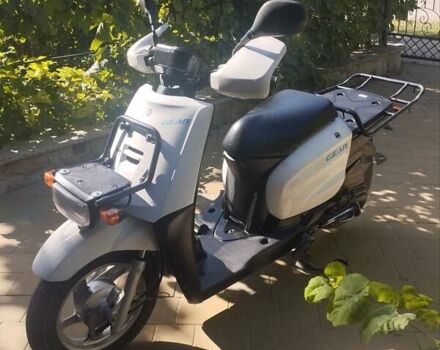 Белый Ямаха Гир, объемом двигателя 0.05 л и пробегом 34 тыс. км за 900 $, фото 5 на Automoto.ua