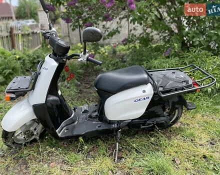 Белый Ямаха Гир, объемом двигателя 4.99 л и пробегом 24 тыс. км за 650 $, фото 4 на Automoto.ua