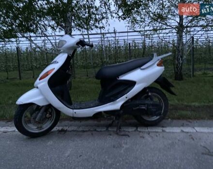Белый Ямаха Гранд Аксис, объемом двигателя 0 л и пробегом 0 тыс. км за 600 $, фото 6 на Automoto.ua
