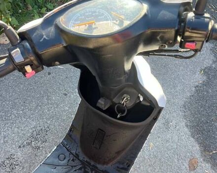 Білий Ямаха Jog, об'ємом двигуна 0.05 л та пробігом 26 тис. км за 593 $, фото 1 на Automoto.ua