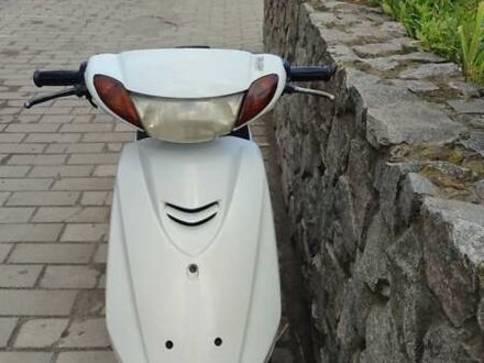 Ямаха Джог 2008 в Ахтырке на Automoto.ua Белый Ямаха Джог, объемом двигателя 4.99 л и пробегом 32 тыс. км за 500 $, фото 1 на Automoto.ua