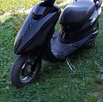 Черный Ямаха Джог, объемом двигателя 0 л и пробегом 11 тыс. км за 685 $, фото 1 на Automoto.ua