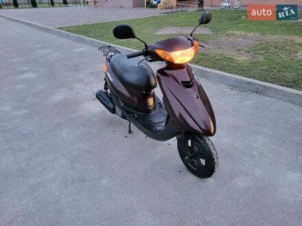 Ямаха Jog 2012 у Рівному на Automoto.ua Коричневий Ямаха Jog, об'ємом двигуна 0.05 л та пробігом 13 тис. км за 999 $, фото 1 на Automoto.ua