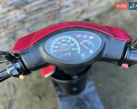 Красный Ямаха Джог, объемом двигателя 0.49 л и пробегом 24 тыс. км за 350 $, фото 5 на Automoto.ua