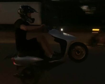 Ямаха Jog, об'ємом двигуна 65 л та пробігом 0 тис. км за 760 $, фото 4 на Automoto.ua