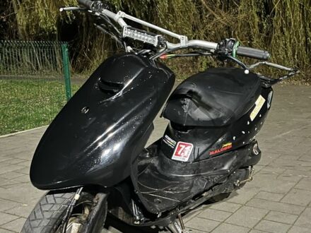 Ямаха Jog, об'ємом двигуна 50 л та пробігом 0 тис. км за 475 $, фото 1 на Automoto.ua