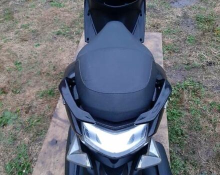 Чорний Ямаха Majesty, об'ємом двигуна 0 л та пробігом 28 тис. км за 2000 $, фото 7 на Automoto.ua
