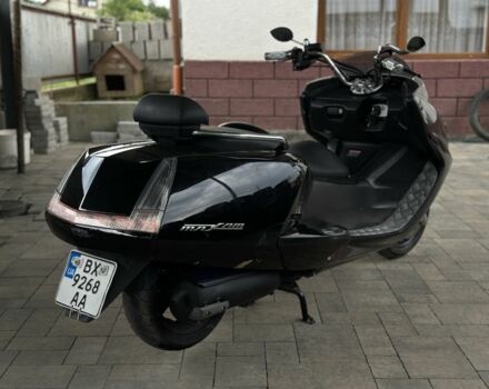 Ямаха Максам, объемом двигателя 0.25 л и пробегом 0 тыс. км за 1650 $, фото 1 на Automoto.ua