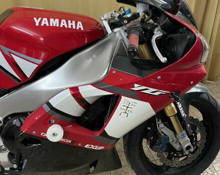 Красный Ямаха Р1, объемом двигателя 0.99 л и пробегом 9 тыс. км за 10000 $, фото 1 на Automoto.ua