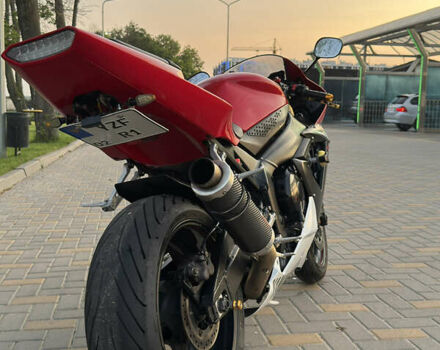 Червоний Ямаха R1, об'ємом двигуна 1 л та пробігом 37 тис. км за 5500 $, фото 4 на Automoto.ua