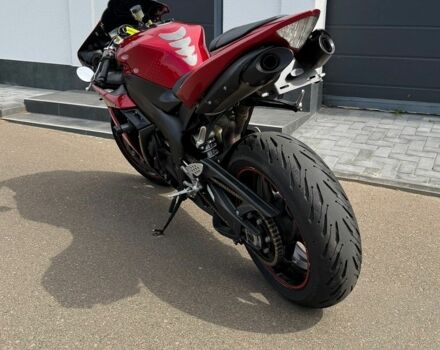 Червоний Ямаха R1, об'ємом двигуна 1 л та пробігом 35 тис. км за 7300 $, фото 7 на Automoto.ua