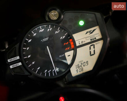 Ямаха R1, об'ємом двигуна 1 л та пробігом 16 тис. км за 12000 $, фото 8 на Automoto.ua