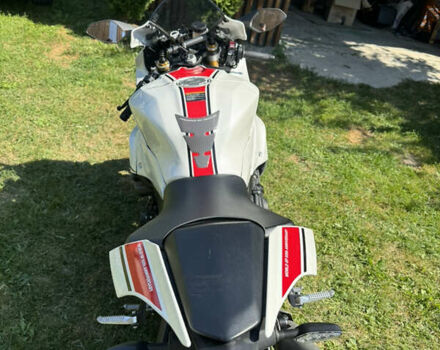 Ямаха R1, об'ємом двигуна 1 л та пробігом 3 тис. км за 10000 $, фото 7 на Automoto.ua
