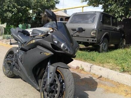 Ямаха R1, об'ємом двигуна 1 л та пробігом 0 тис. км за 3600 $, фото 1 на Automoto.ua