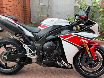 Ямаха R1, об'ємом двигуна 0 л та пробігом 14 тис. км за 10500 $, фото 1 на Automoto.ua