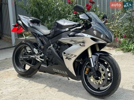 Сірий Ямаха R1, об'ємом двигуна 0.1 л та пробігом 24 тис. км за 7500 $, фото 1 на Automoto.ua