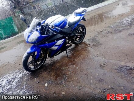 Синій Ямаха R1, об'ємом двигуна 25 л та пробігом 18 тис. км за 1100 $, фото 1 на Automoto.ua