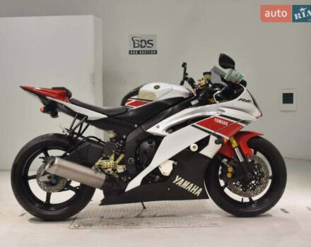 Белый Ямаха Р6, объемом двигателя 0.6 л и пробегом 14 тыс. км за 10000 $, фото 1 на Automoto.ua