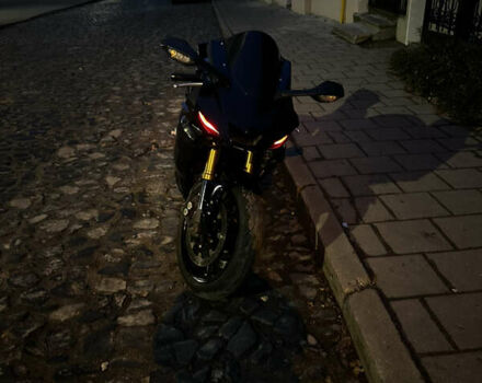 Черный Ямаха Р6, объемом двигателя 0.6 л и пробегом 26 тыс. км за 13000 $, фото 1 на Automoto.ua